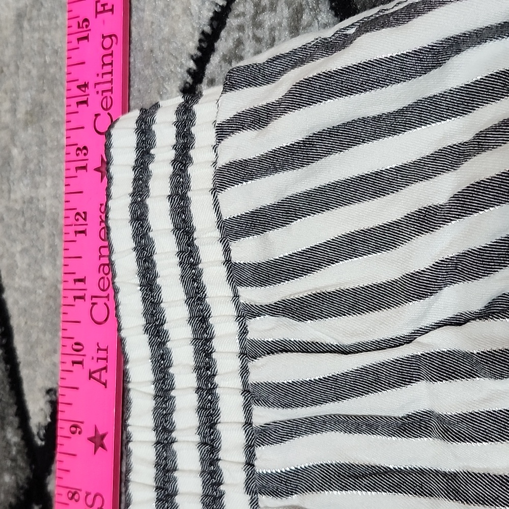 VICTORIA SECRET METALLIC STRIPED LONG-SLEEVE & SHORT LOUNGE SLEEPWEAR SET - Picture 10 of 16